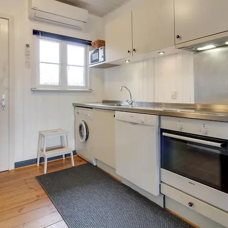 Ahnandia - 500m From The Sea By Interhome *